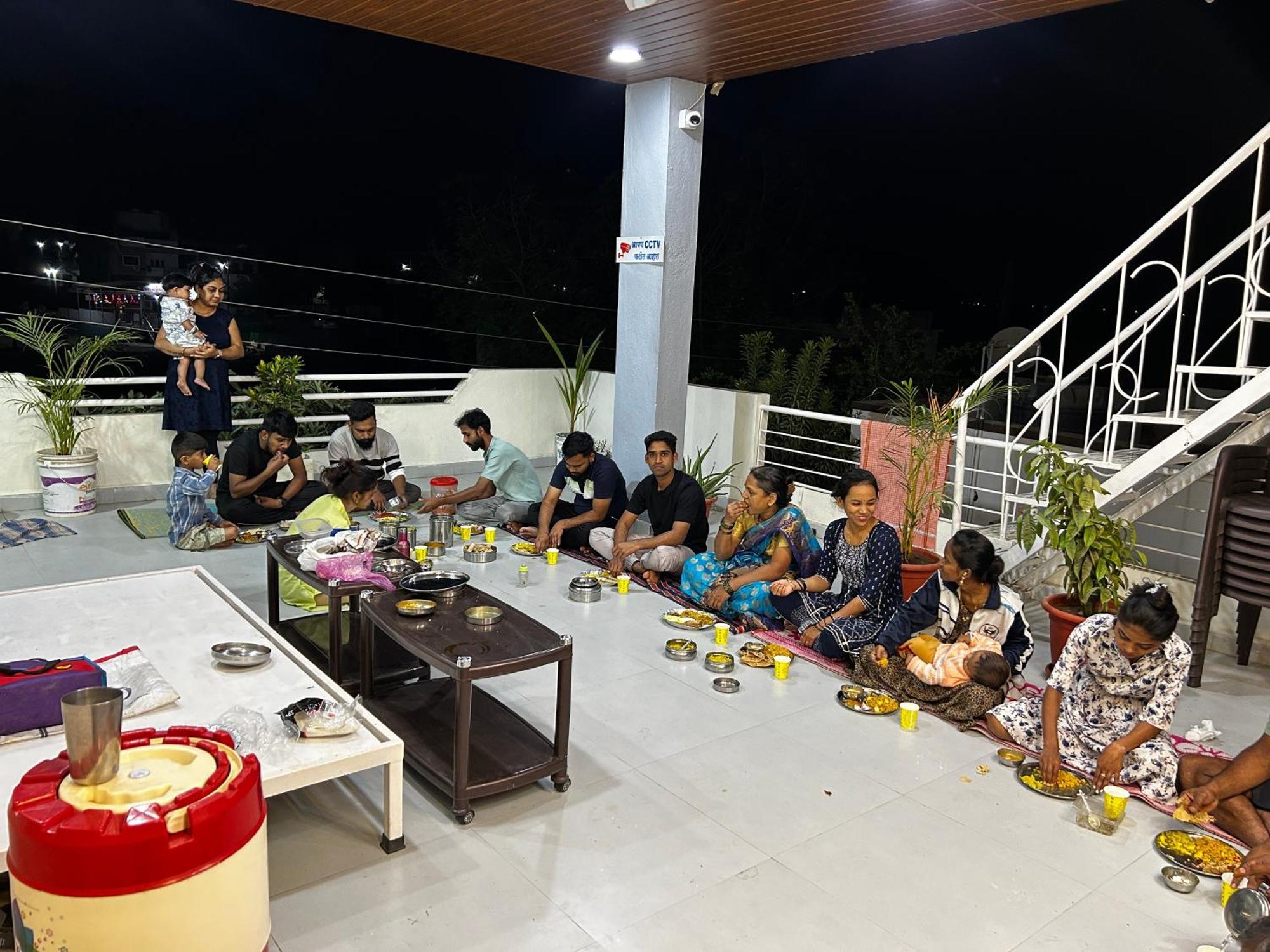 Vatavriksha Guest House,Akkalkot Akalkot Ngoại thất bức ảnh